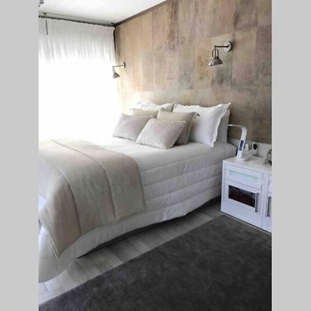 Piso Otero Ocampo, En El Centro De Sanxenxo Appartement Comarca de Comarca de Pontevedra Buitenkant foto